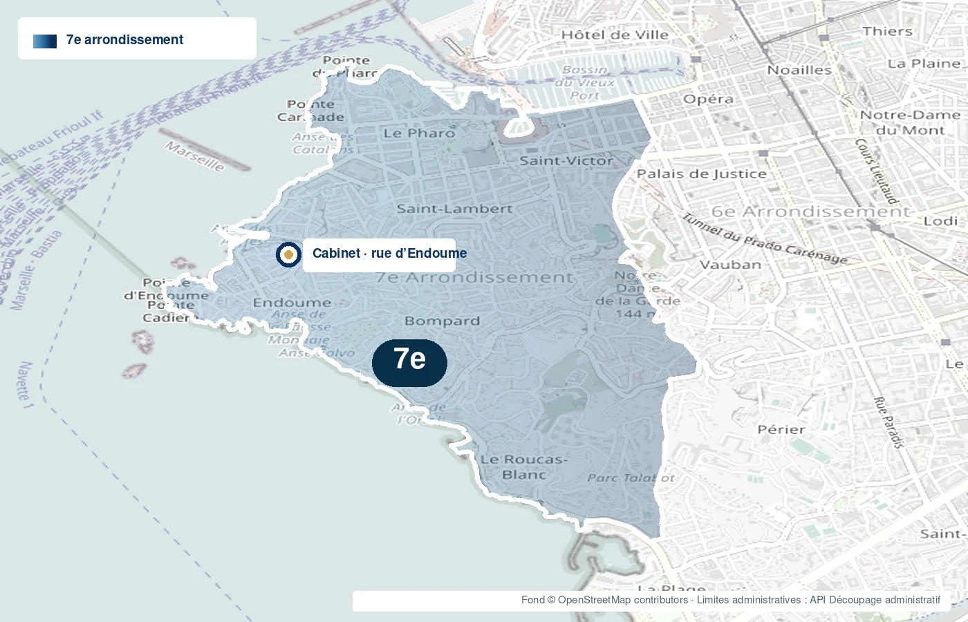 Carte de Marseille mettant uniquement en évidence la partie continentale du 7e arrondissement en bleu foncé, sans les îles du Frioul